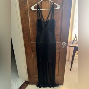 Black Fringe Dress bandage style
Never worn. (Last photo is white version)